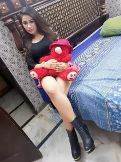Aisha Khan